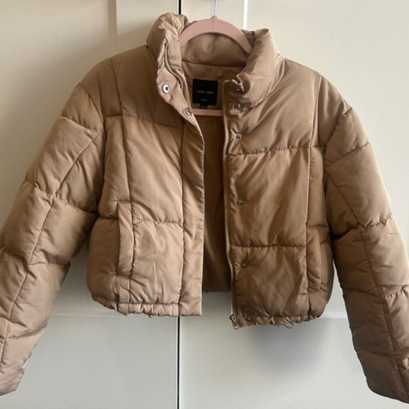 Love Tree Jackets & Blazers - Love Tree Women's Tan Puffer Jacket